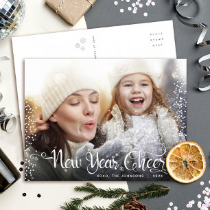 Tarjeta de Año Nuevo con guión moderno y copo de n
