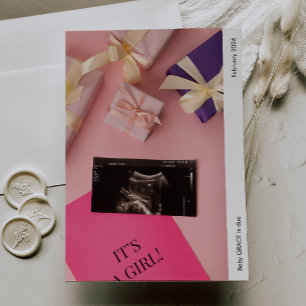 Tarjeta de anuncio de bebé de foto de niña