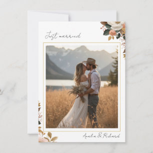 Tarjeta de Anuncio de Boda con Diseño Floral Elega