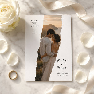 Tarjeta de Anuncio de Boda con Silueta de Pincelad