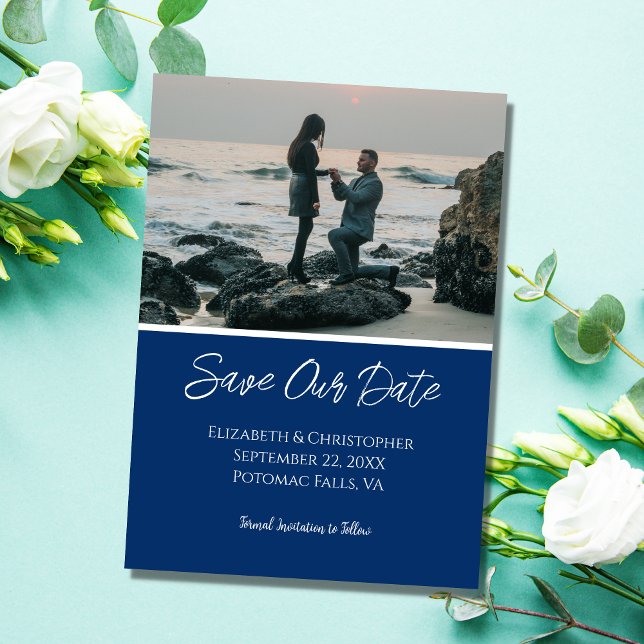 Tarjeta de anuncio de boda Navy White Save the Dat (Subido por el creador)
