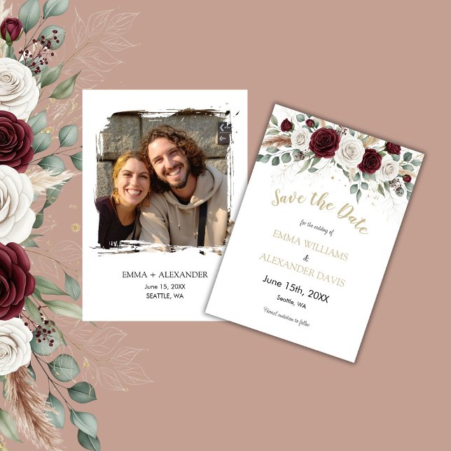 Tarjeta de Anuncio de Compromiso con Foto Floral R (Burgundy Blush Floral Gold Wedding Save the Date)