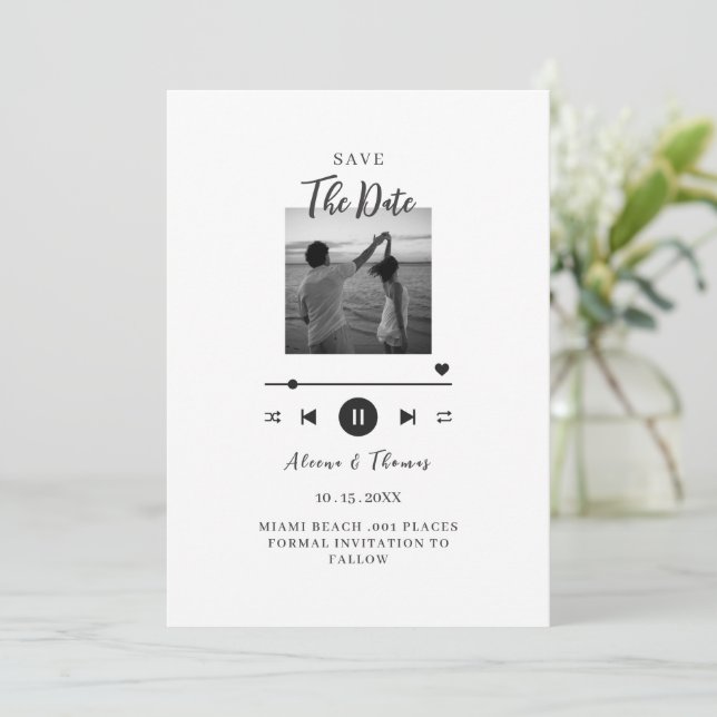 Tarjeta de anuncio de fecha de boda con foto en bl (Anverso de pie)