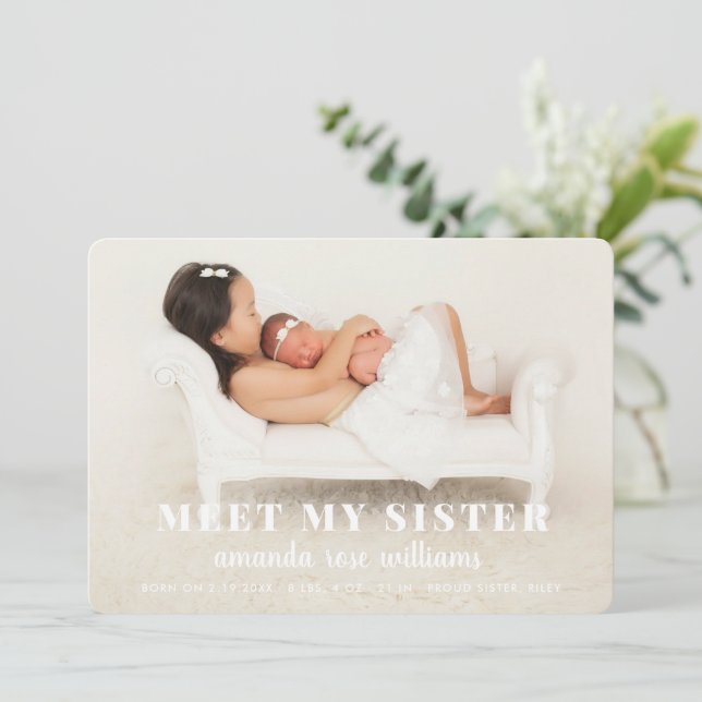 Tarjeta de anuncio de nacimiento de hermana bebé (Anverso de pie)