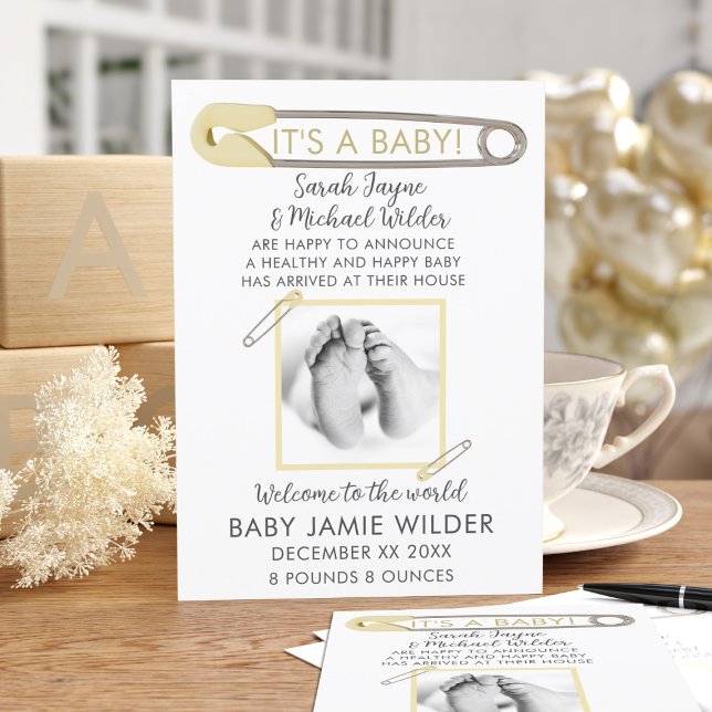 Tarjeta de anuncio de nacimiento de la foto del be (Add your new baby photo and Welcome to the World message to this gender neutral birth announcement)