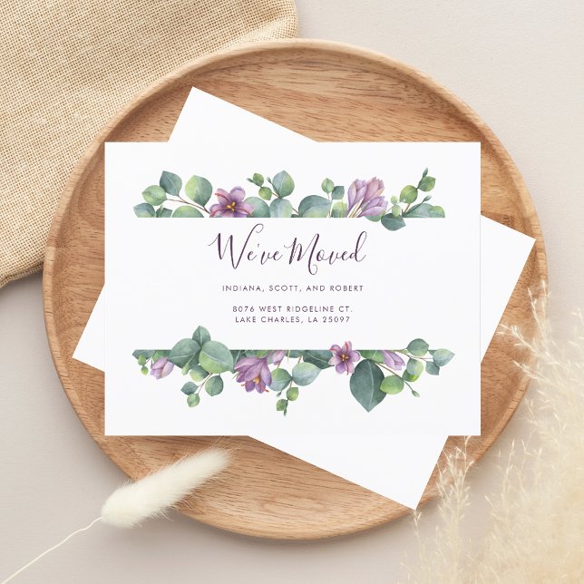 Tarjeta de anuncio de nueva dirección de casa Muda (We Moved Watercolor Sage Green and Purple Moving Announcement)