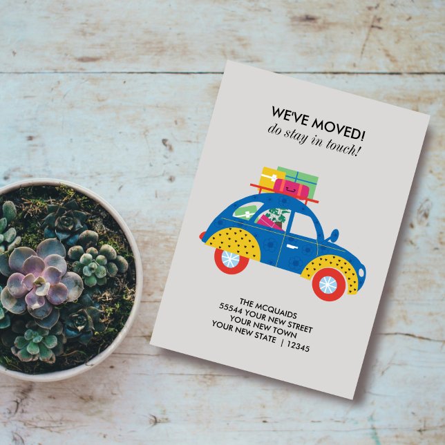 Tarjeta de anuncio plana de coche colorido en movi (Subido por el creador)