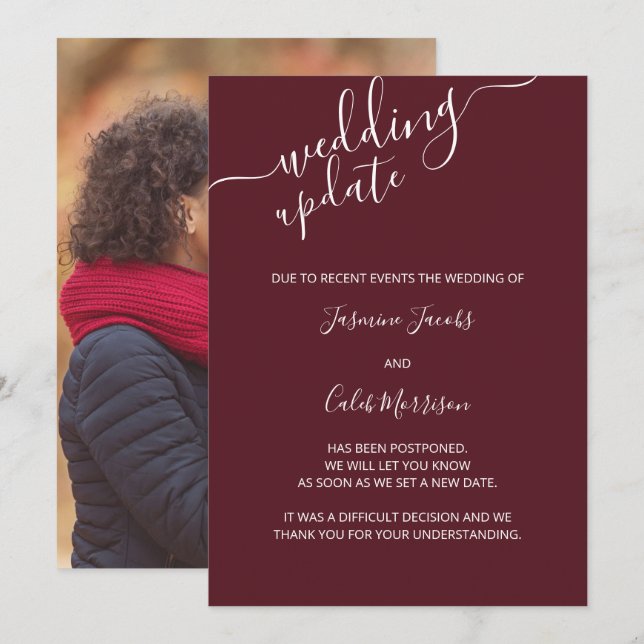 Tarjeta de aplazamiento de foto Boda Burgundy Actu (Anverso / Reverso)