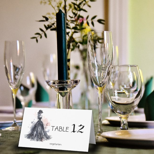 Tarjeta De Asiento acuarela gótica floral boda negro (This exquisitely designed wedding Place Card showcases a stunning array of Gothic elements.)