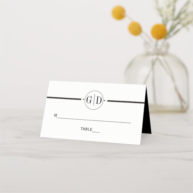 Tarjeta De Asiento Banda negra y blanca | iniciales boda escolta (Anverso)