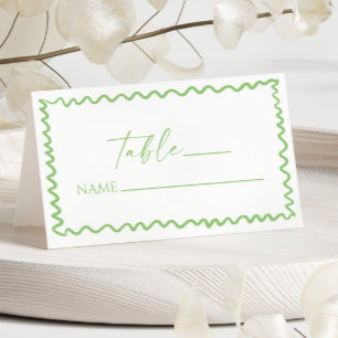 Tarjeta De Asiento Boda caprichosa con borde ondulado de color verde