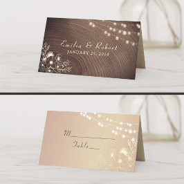 Tarjeta De Asiento Boda con Luces de Cuerda y Madera Rústica
