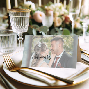 Tarjeta De Asiento Boda de fotografía de Iniciales de Pareja Moderna 