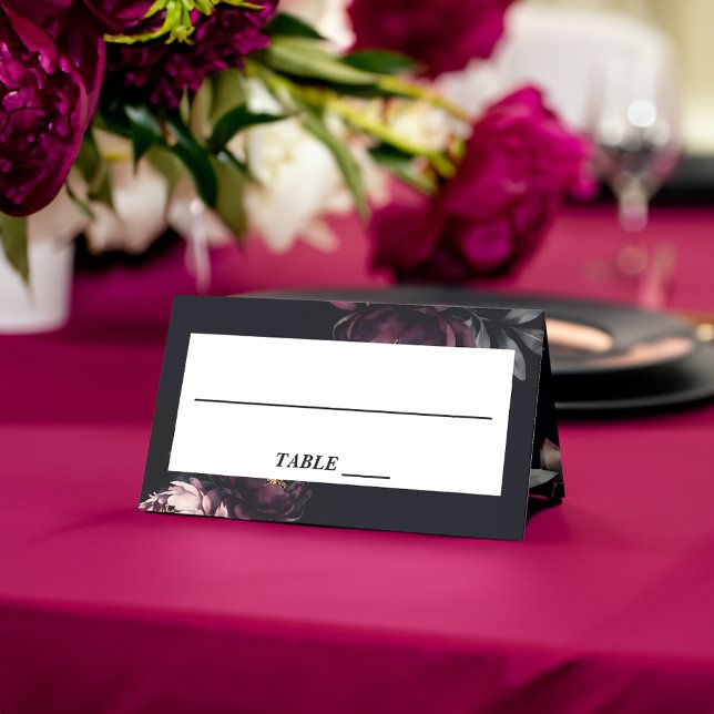 Tarjeta De Asiento Boda de tableware personalizado moody peonías oscu (Wedding personalized tableware dark moody peonies place card gothic romantic wedding reception)