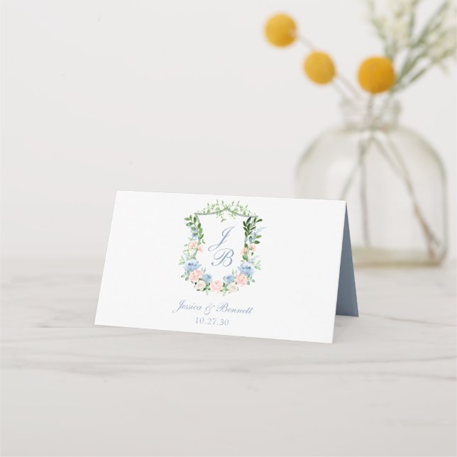 Tarjeta De Asiento Boda del Escudo Dusty Blue Floral (Reverso)
