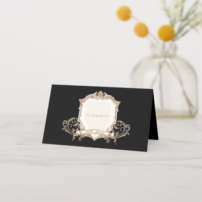 Tarjeta De Asiento Boda elegante Gold n Black Swirls Shield (Anverso)