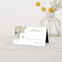 Boda floral elegante en blanco y negro