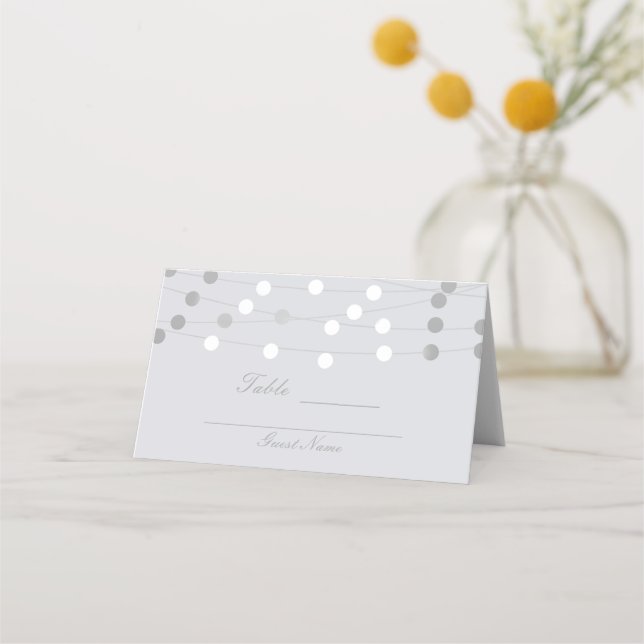 Tarjeta De Asiento Cadena blanca plateada ilumina la mesa Boda modern (Reverso)