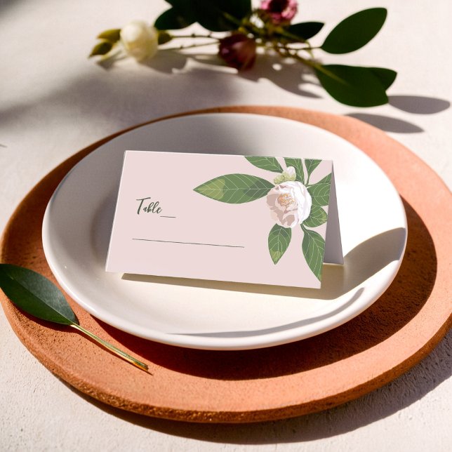 Tarjeta De Asiento Camellia y verde simple matrimonio elegante (Camellia and Greenery Simple Elegant Wedding Place Card)