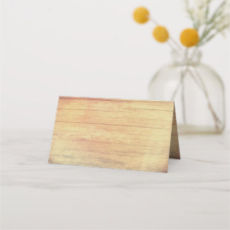 Tarjeta De Asiento Cartas de los lugares plegados de fondo de madera
