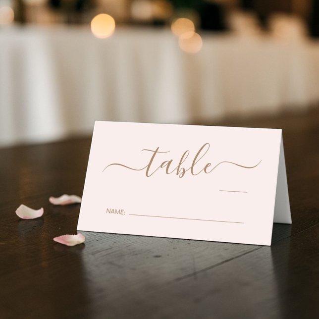 Tarjeta De Asiento Chic Script Pink Gold Wedding Table Number (Chic Script Pink Gold Wedding Table Number Place Card)