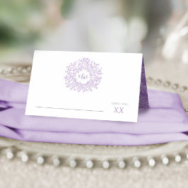 Tarjeta De Asiento Círculo de hojas moradas dibujando boda de monogra