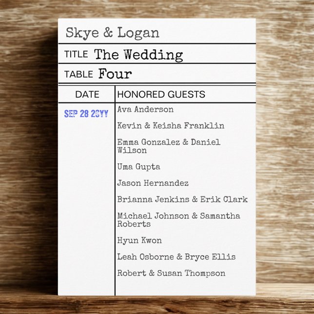 Tarjeta de asiento del Boda de la tarjeta de regis (Help your guests to their table in bookish style with this library checkout card seating card.)