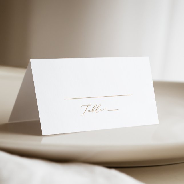 Tarjeta De Asiento Delicada caligrafía de oro | Boda doblado crema (Subido por el creador)