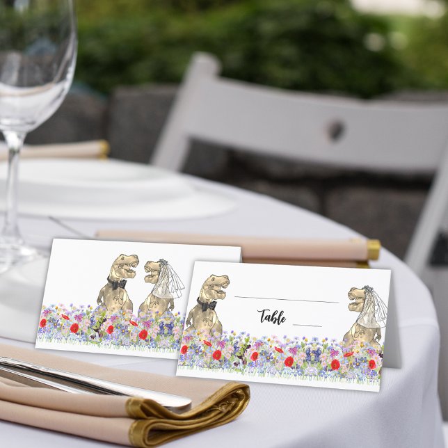 Tarjeta De Asiento Dinosaurio Boda Flor silvestre colorida (Dinosaur themed wedding place cards fun T-Rex bride and groom in a prehistoric wildflower meadow)