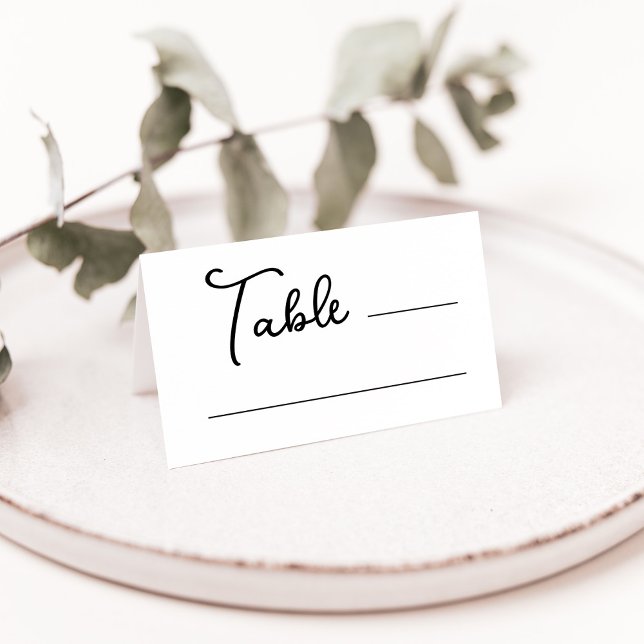 Tarjeta De Asiento Dulce y caprichoso | Boda blanco y negro (Sweet and whimsical, black and white place cards for your wedding guests)