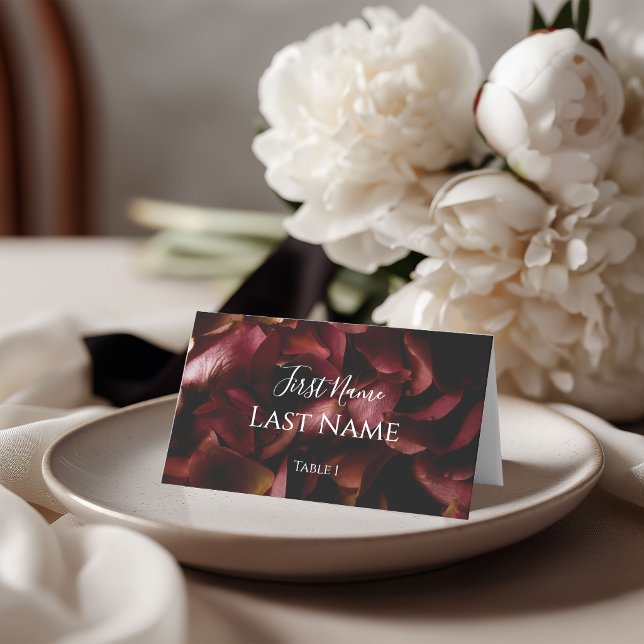 Tarjeta De Asiento Elegant Burgundy Romantic Rose Folded Place Card (Subido por el creador)