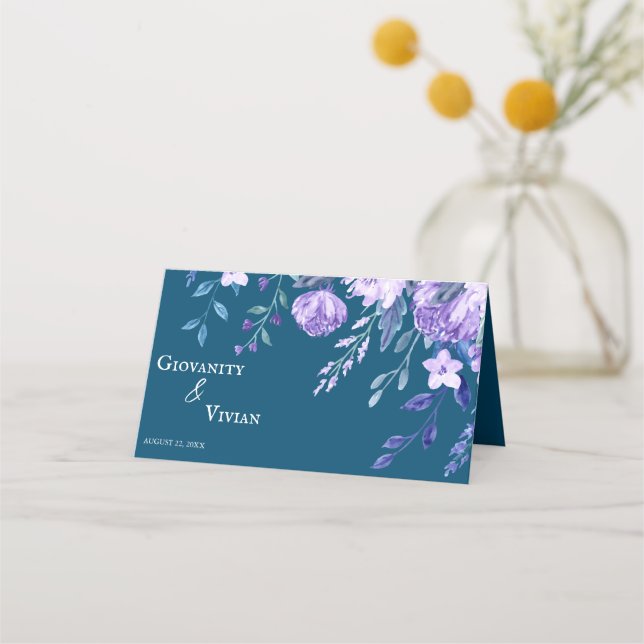 Tarjeta De Asiento Elegante Boda de flores azul y morado (Reverso)