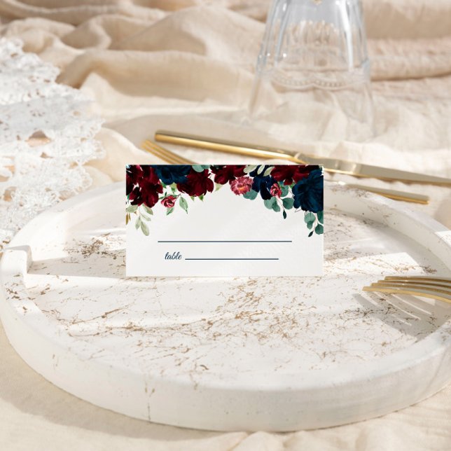Tarjeta De Asiento Elegante Boda floral de Borgoña y Marina (Subido por el creador)