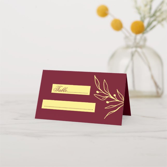 Tarjeta De Asiento Flores de oro simples boda burgundy (Anverso)