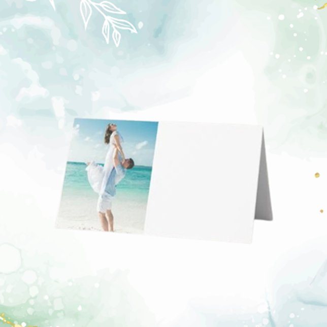 Tarjeta De Asiento Foto personalizada Boda moderna en playa (Personalize your beach wedding with custom photo modern place cards.  )