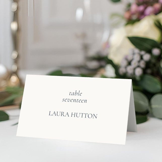 Tarjeta De Asiento Ivory | Chic Simple Wedding Folded Place Card (Subido por el creador)