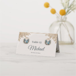 Tarjeta De Asiento Paisaje invernal con una linda pareja de bodas de 