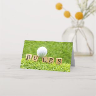 Tarjeta De Asiento Pelota de golf con reglas sobre césped verde