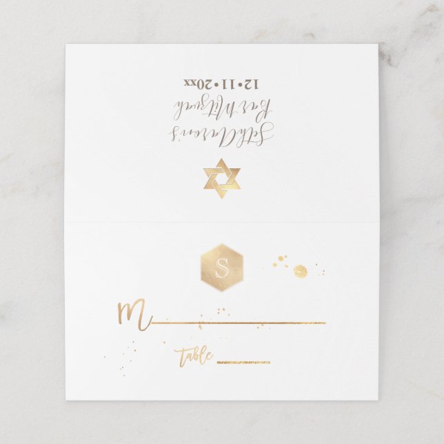 Tarjeta De Asiento PixDezines Monograma Faux Gold Honeycomb Mitzvah (Exterior desplegado)
