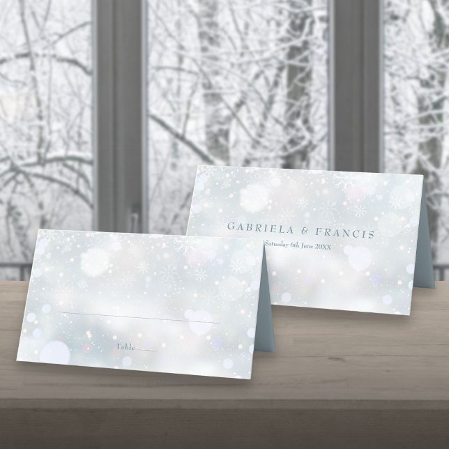 Tarjeta De Asiento Primeras copas de nieve Boda de invierno elegante  (First Snowflakes Winter Wedding Elegant Modern Place Card)