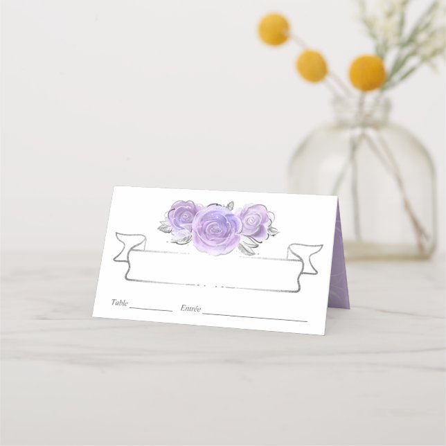 Tarjeta De Asiento Rosas plateadas y lilas elegantes (Anverso)