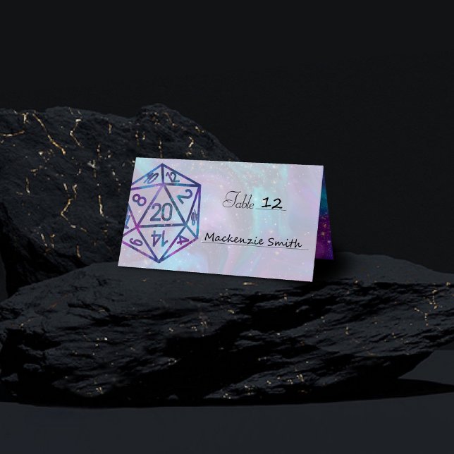 Tarjeta De Asiento RPG Dice | Nebula Fantasy Retro Tabletop PnP Gamer (Subido por el creador)