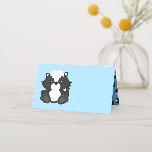 Tarjeta De Asiento Skunk Baby Shower Blue (Anverso)