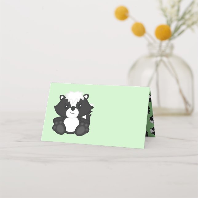 Tarjeta De Asiento Skunk Baby Shower Green (Anverso)