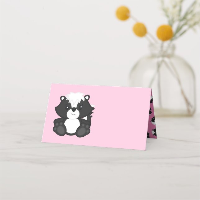 Tarjeta De Asiento Skunk Baby Shower Pink (Anverso)