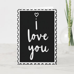 Tarjeta de aspecto de papel kraft que dice Te Amo