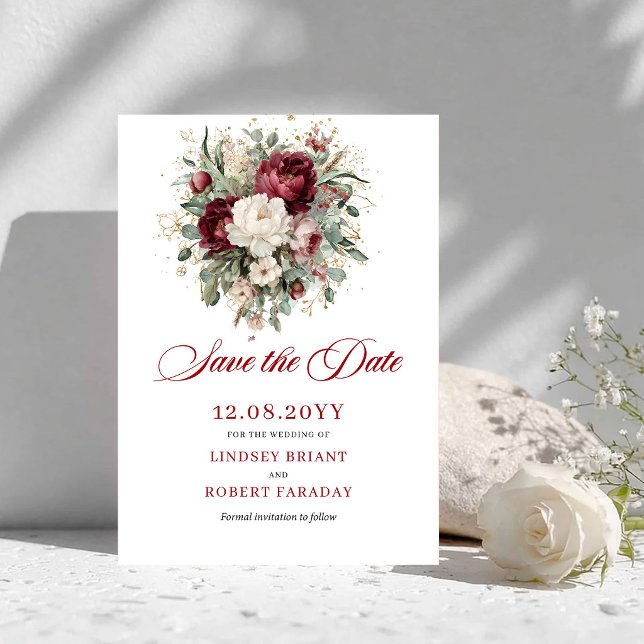 Tarjeta de aviso Chic Floral Blush Burgundy Save T (Chic Floral Blush Burgundy Save The Date Card)