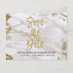 Tarjeta de aviso de boda elegante de mármol y oro
