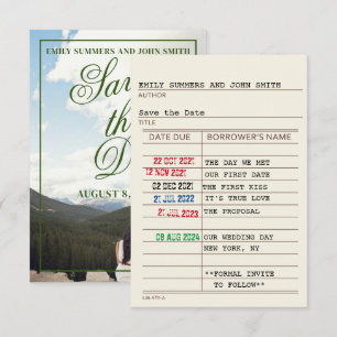 Tarjeta de biblioteca antigua y cubierta de libro 