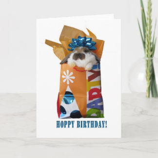 Tarjeta de bienvenida de conejo de cumpleaños